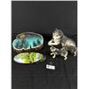 Image 1 : Sandicast 9" L Wolf Figurine w/ Plastic Wolves & 2 Painted 9" & 10" Wood Slices