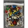 Image 1 : Vintage Lot Of Assorted Small Plastic Toy Figures