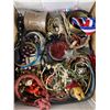 Image 1 : Tray Lot of Vintage Jewelry, Bracelets, Necklaces etc
