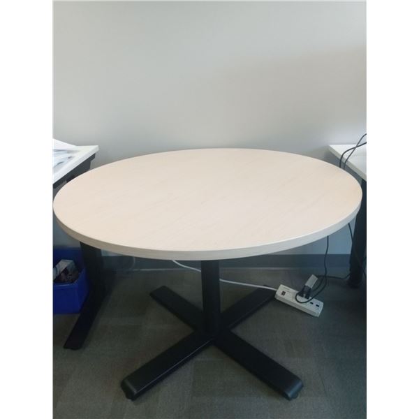 Round Table (42 X 25.5)