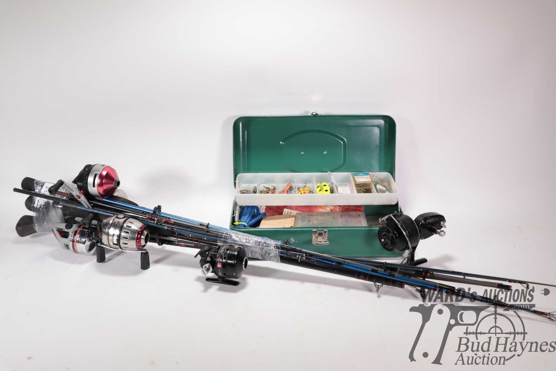 Five vintage rods and six reels plus metal tackle box w/ assorted lures ...