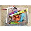 Image 1 : BOX WITH 8 NERF TOYS - INCL. NERF