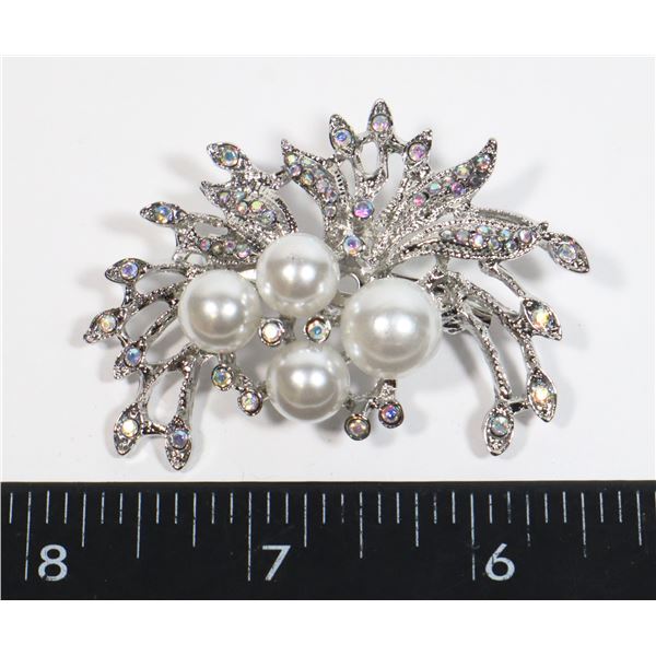 NEW ANTIQUE STYLE SILVER TONE FAUX PEARL AND