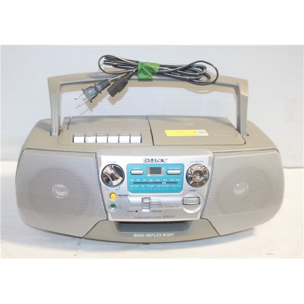VINTAGE SONY CD/RADIO/CASSETTE PLAYER- CFD-V7