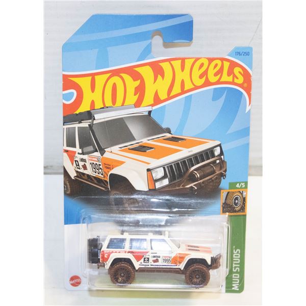 HOTWHEELS TREASURE HUNTS 95 JEEP CHEROKEE