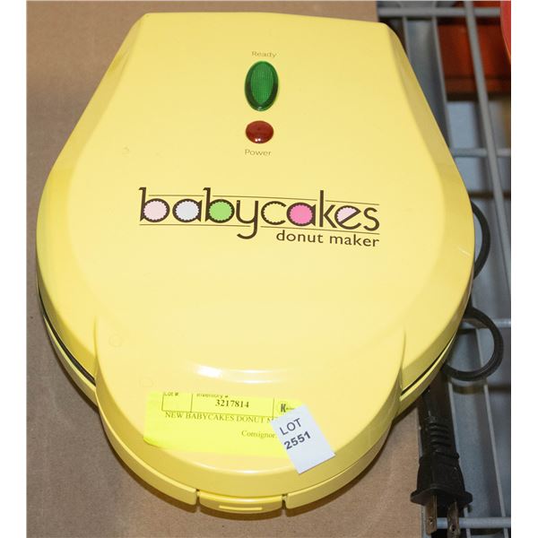 NEW BABYCAKES DONUT MAKER