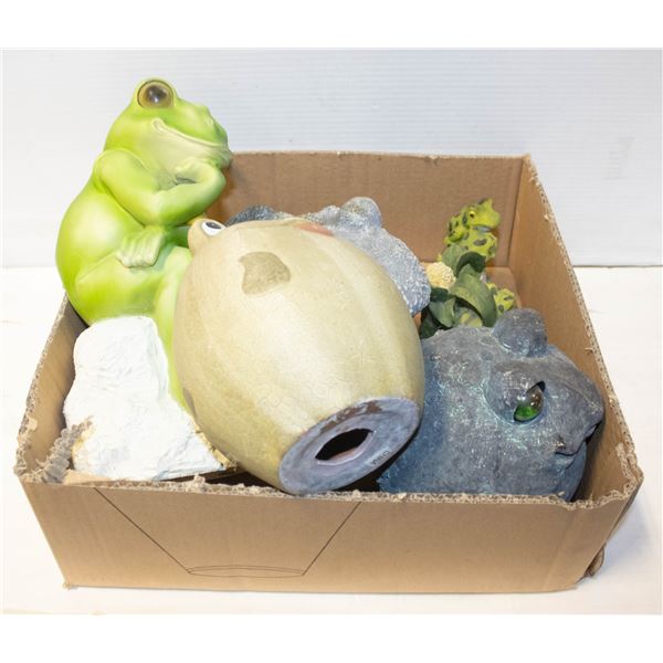 FROG THEMED GARDEN ITEMS- BOX LOT ASST.