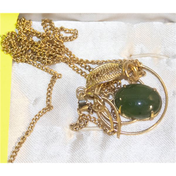 ESTATE GENUINE JADE NECKLACE IN BOX-ESTATE