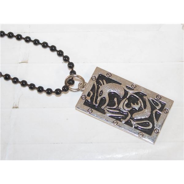 DRAGON PENDANT NECKLACE
