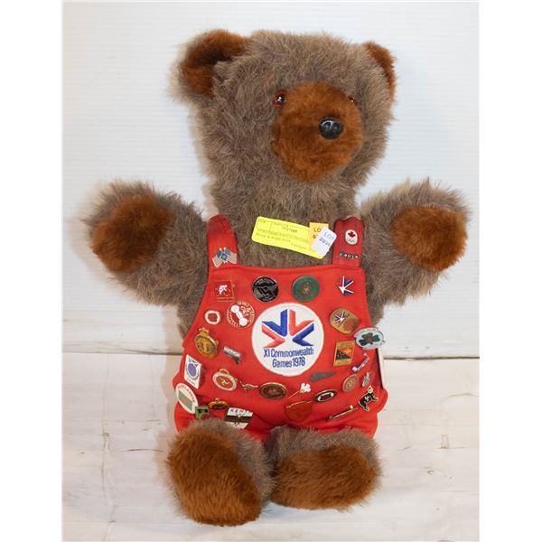 1978 COMMONWEALTH GAMES BEAR W/RARE PINS
