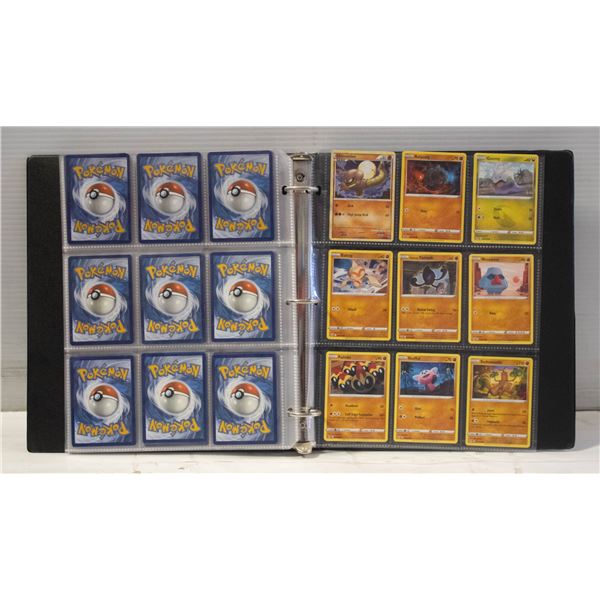 BINDER POKEMON COLLECTOR CARDS