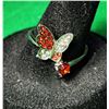 Image 1 : 15)  RED ZIRCON BUTTERFLY SIZE 8 RING, WITH CLEAR