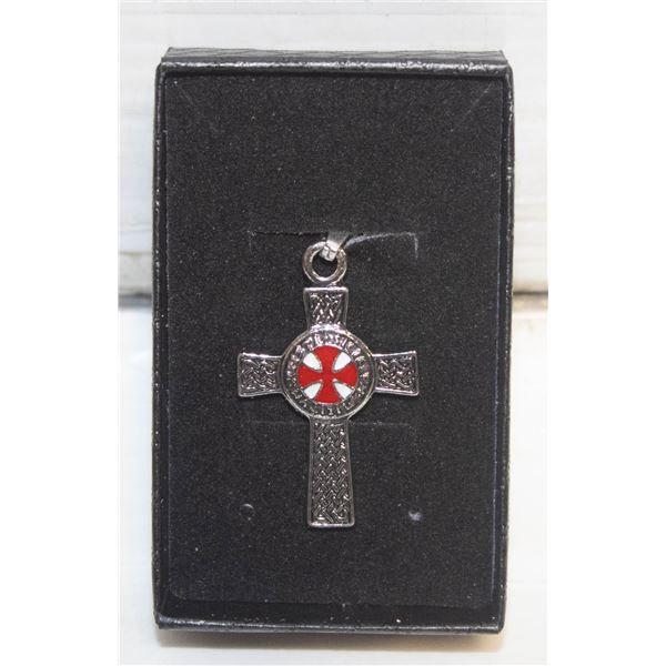 SILVER ALLOY KNIGHTS TEMPLAR CROSS WITH CHAIN