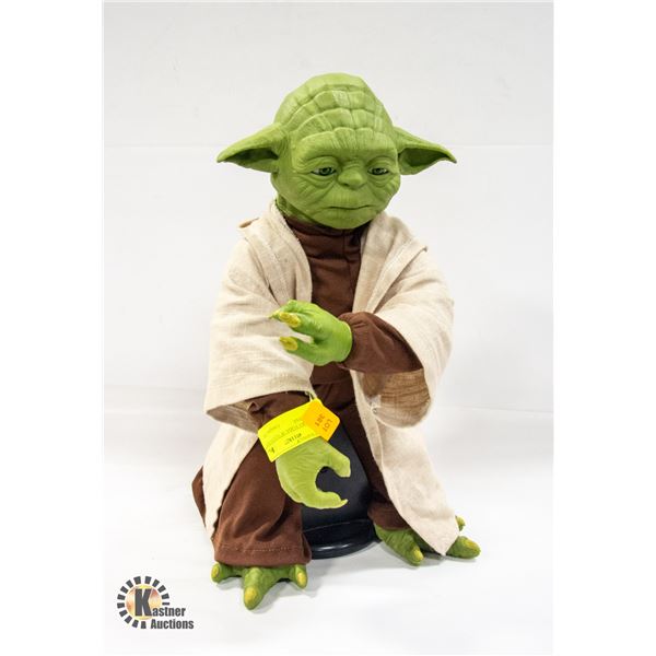 STAR WARS YODA 18" LUCAS FILM INTERACTIVE
