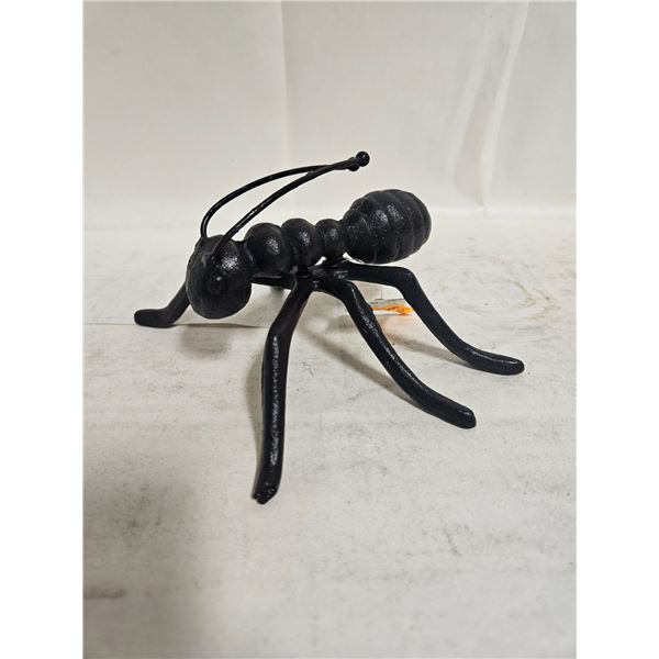 CAST IRON ANT