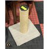 Image 1 : CAT SCRATCHING POST 17" HIGH