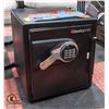Image 1 : NEW SENTRY SAFE 1.2CU FT #DSW3607