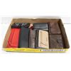 Image 1 : FLAT OF 8 WALLETS