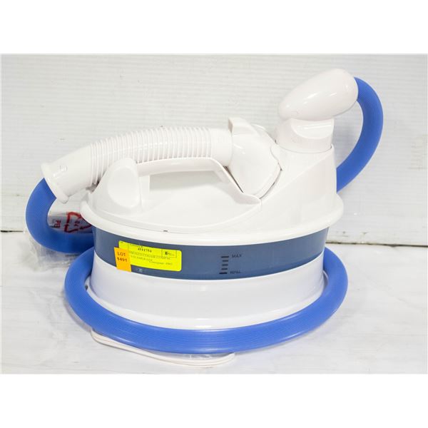 NEW UNBOXED CONAIR COMPAC FABRIC STEAMER G54