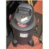Image 1 : 6 GALLON SHOP VAC