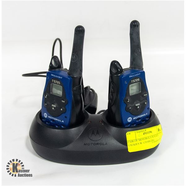 PAIR OF MOTOROLA WALKIE TALKIES WITH CHARGING