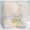 Image 1 : NEW LIFE AT HOME FAUX FUR HONEYCOMB BLANKET