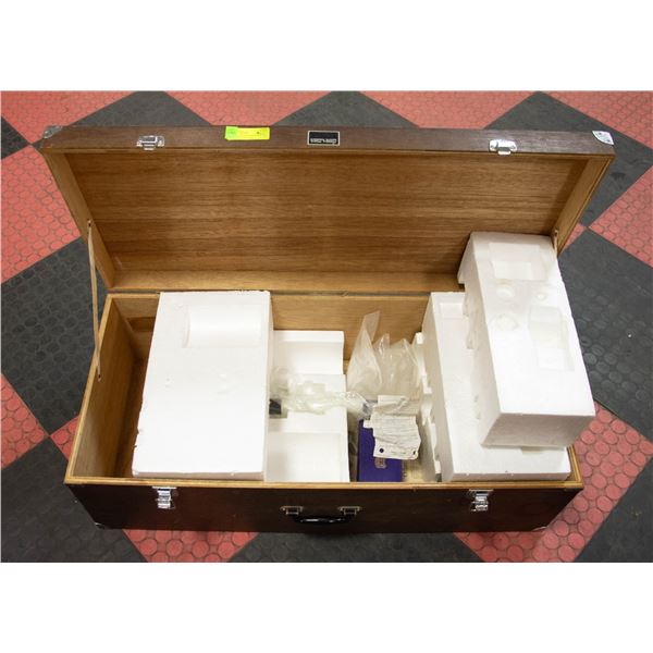 TASCO 80 X 200 TELESCOPE WITH ORIGINAL WOODEN CASE