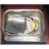 Image 1 : LARGE TURKEY ROASTER PAN PLUS TURKEY LIFTER +
