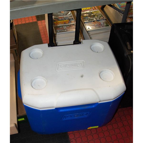 ESTATE COLEMAN 45-QUART ROLLING COOLER