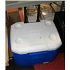 Image 1 : ESTATE COLEMAN 45-QUART ROLLING COOLER