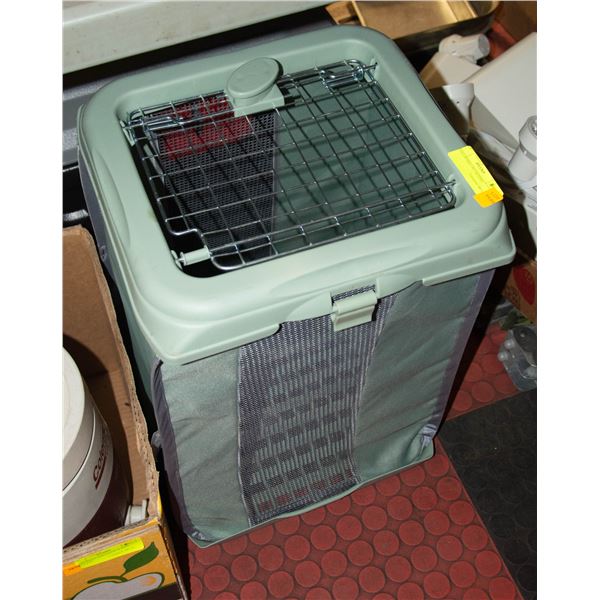 COLLAPSIBLE PET KENNEL