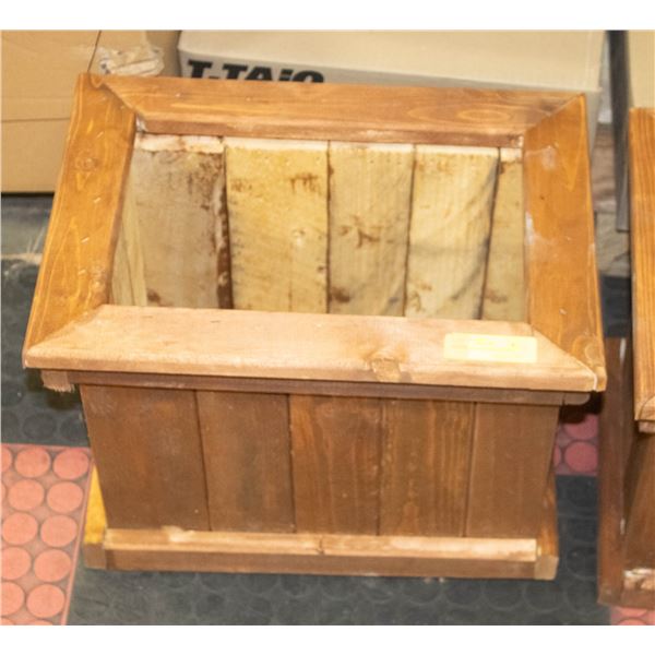 HANDMADE WOODEN GARDEN PLANTER