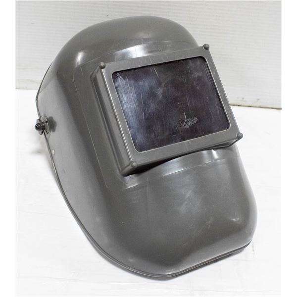 WELDING HELMET