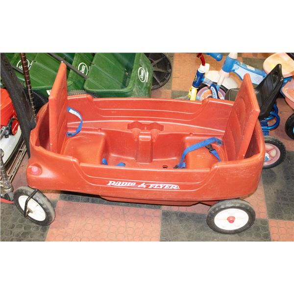 RADIO FLYER KIDS WAGON