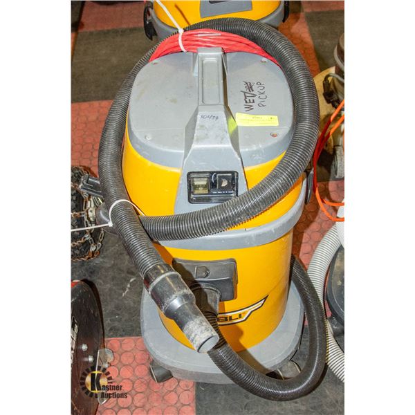 GHIBLI MODEL AS-27 WET/DRY VACUUM