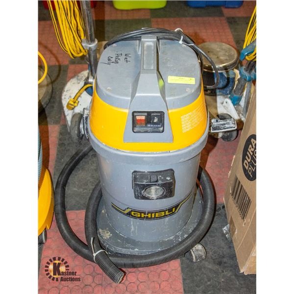GHIBLI MODEL AS-27 WET/DRY VACUUM