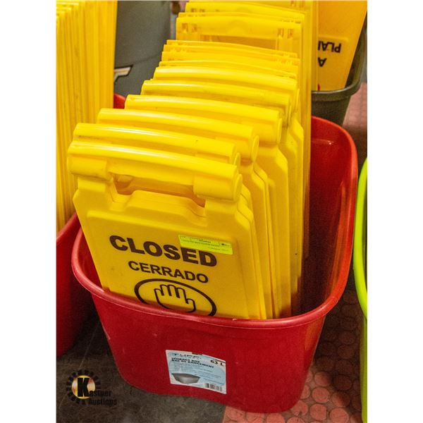TOTE OF WET FLOOR SIGNS