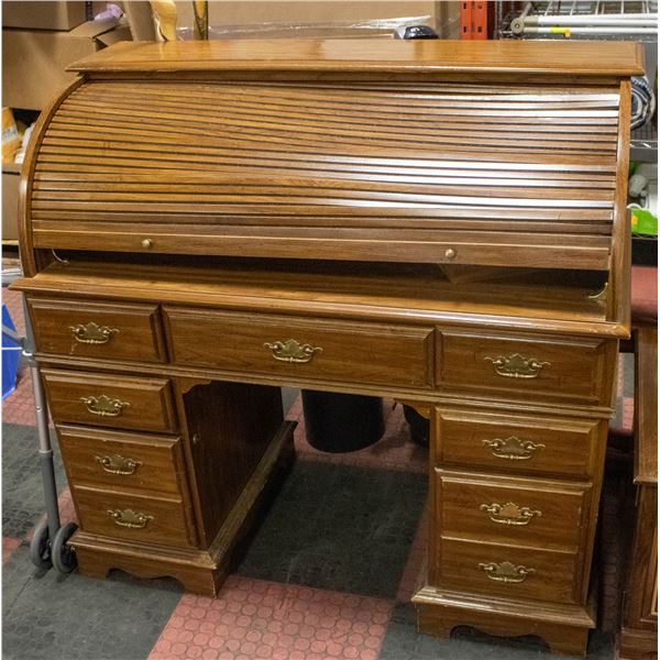 ROLL TOP DESK - REQUIRES ROLL TOP ALIGNMENT