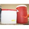 Image 1 : COLEMAN 5 GALLON WATER COOLER & COLEMAN COOLER