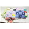Image 1 : FULL SIZE VINTAGE PATCHWORK QUILT-ESTATE