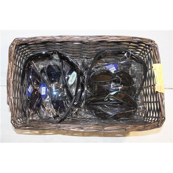 BUNDLE OF 12 BRAND NEW SUNGLASSES WITH UV400