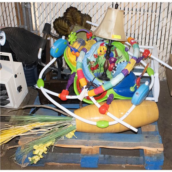 PALLET OF ESTATE HOUSEHOLD ITEMS