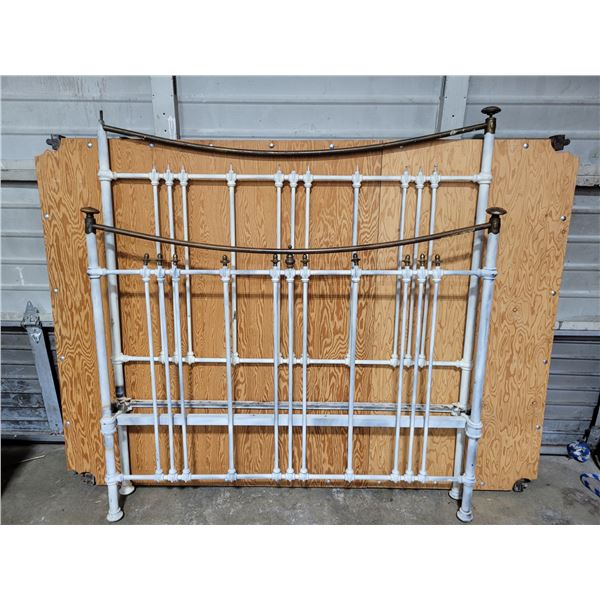 Antique Cast Iron Bed Frame