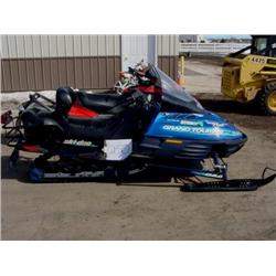 1998 Ski Doo Grand Touring 700