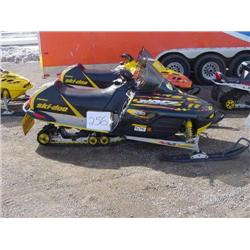 2002 Ski Doo MXZ 700