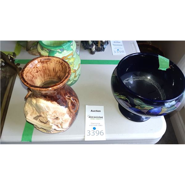 Crown Dussak, vases, A