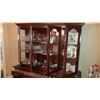 Image 3 : China cabinet B
