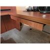 Image 14 : Office Desk & Chair C