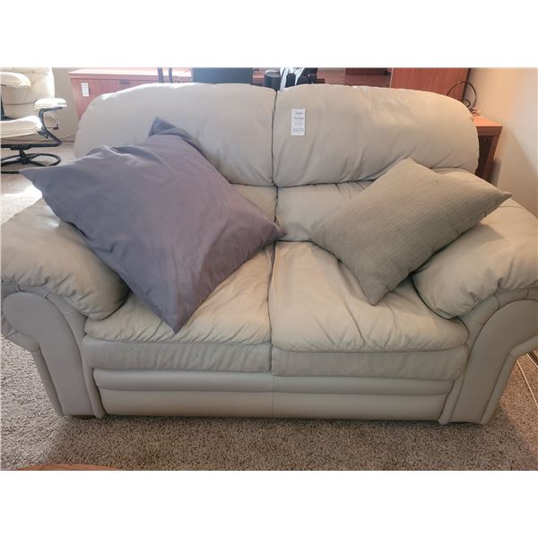 Pallister Leather Love Seat C