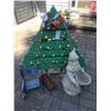 Image 1 : Xmas Tree & More B